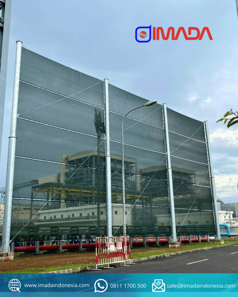 Area coal stockpile PLTU Batang dengan paparan angin laut sebelum pemasangan Dust Net